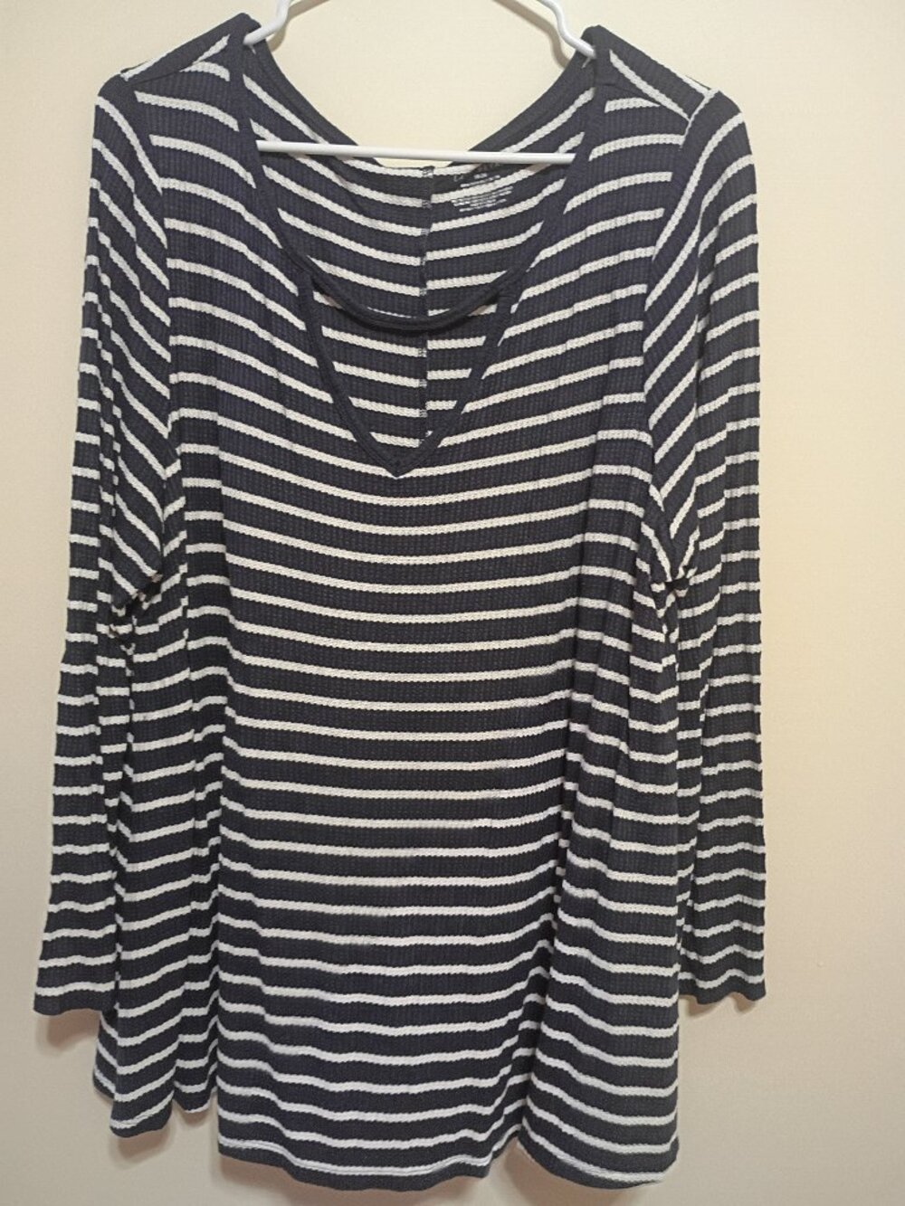 Lane Bryant Women's Blue/White Striped Blouse Size 18/20